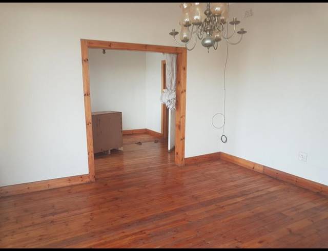 3 BEDROOM HOUSE FOR SALE IN KENSINGTON